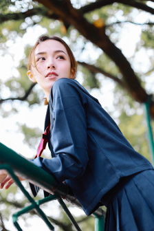 地缚少年花子君免费观看